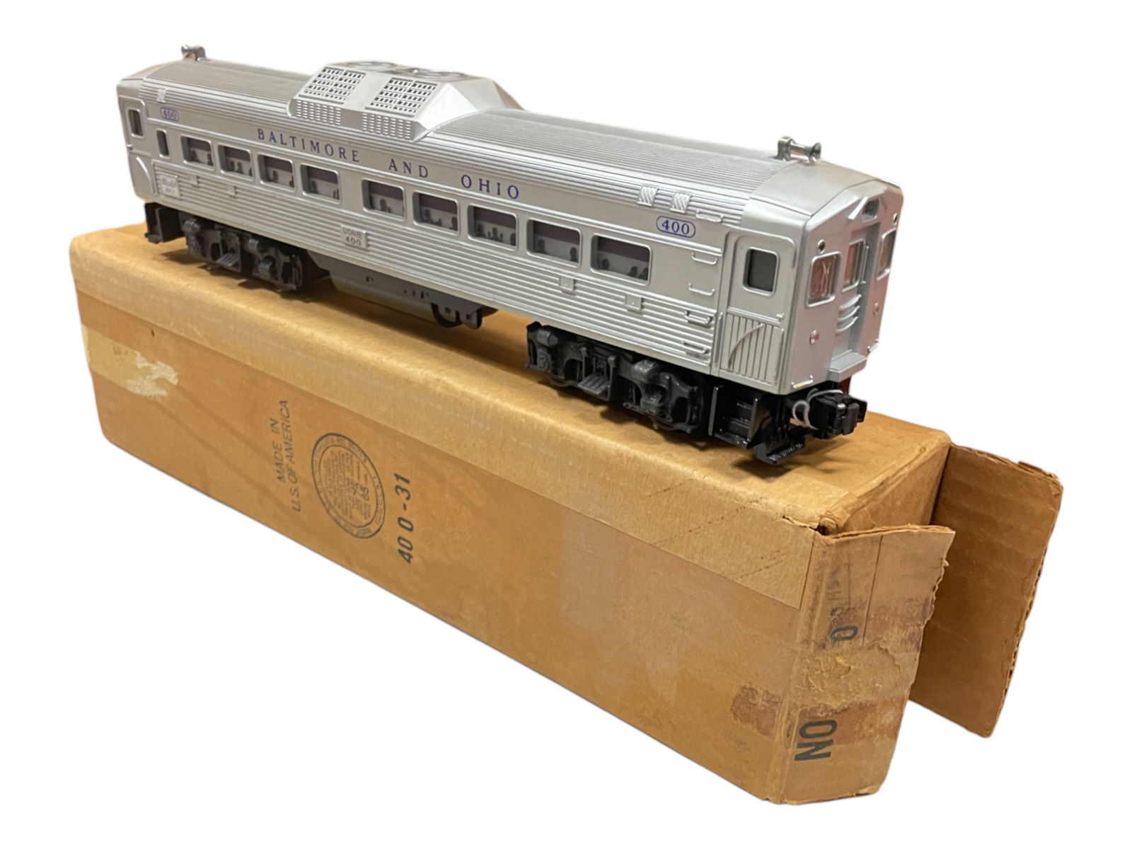 Clean Boxed Lionel 400 RDC1 Budd Diesel