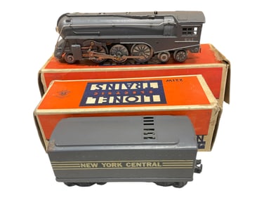 Scarce Boxed Lionel 221 Dreyfuss Loco