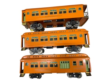 Nicely Restored Lionel 420 Series Passenger Cars