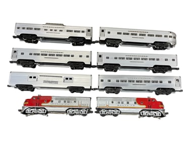 Large 8pc. Lionel SF Passenger Set