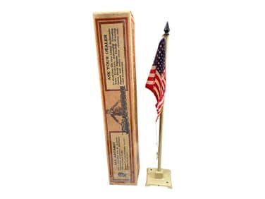 Nice Boxed Lionel 89 Flagpole
