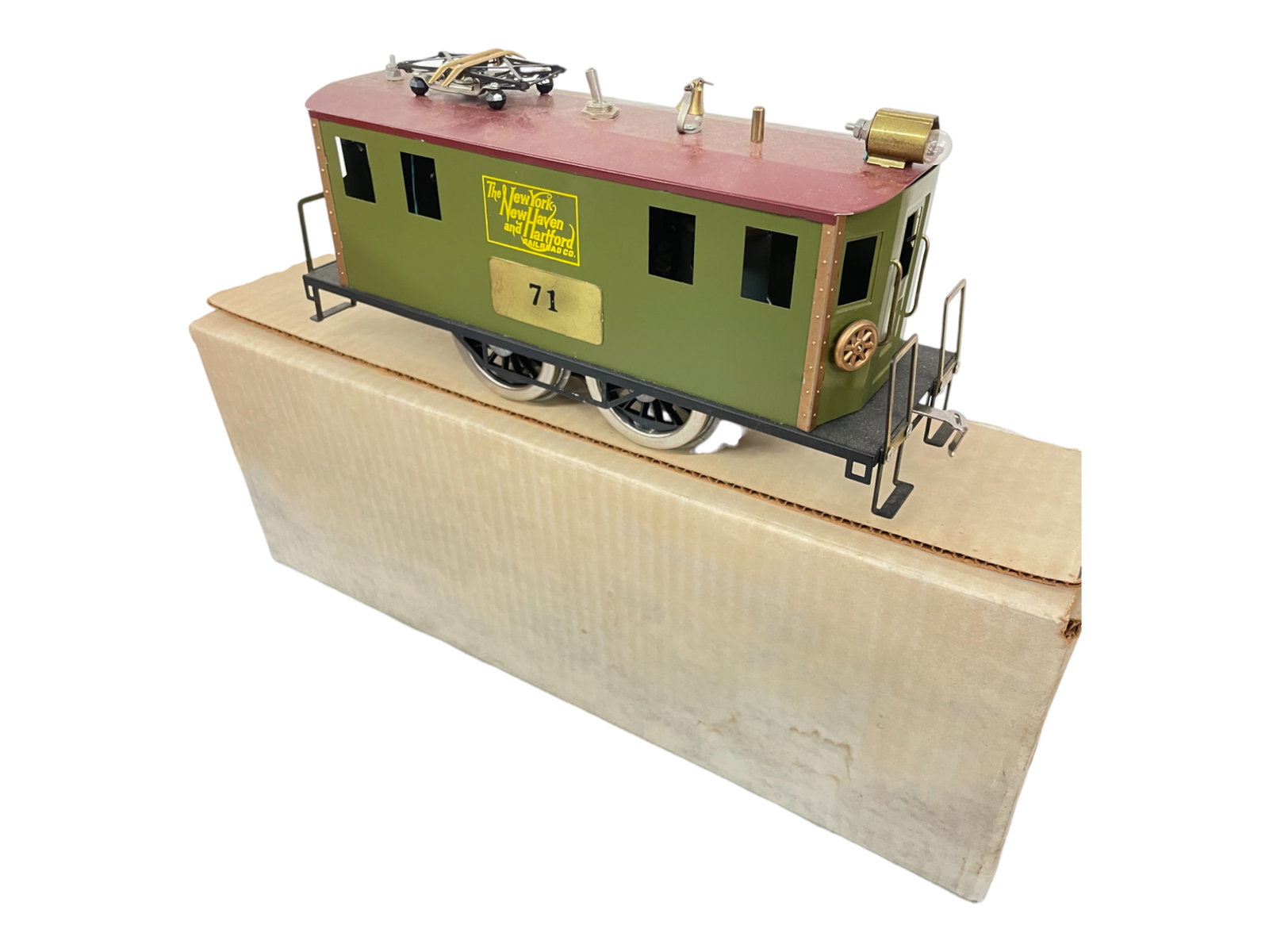 Boxed Mc Coy 71 NH Box Cab Electric (1 of 3)