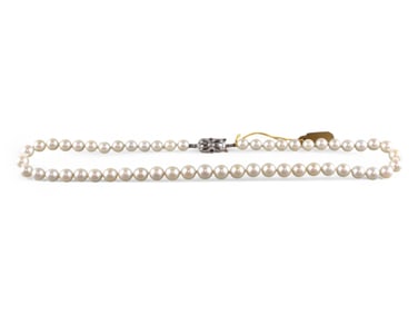 Pearl Necklace with 14K Latch