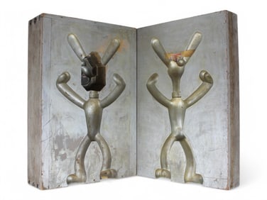 Interesting Artist's Statue Rabbit Mold