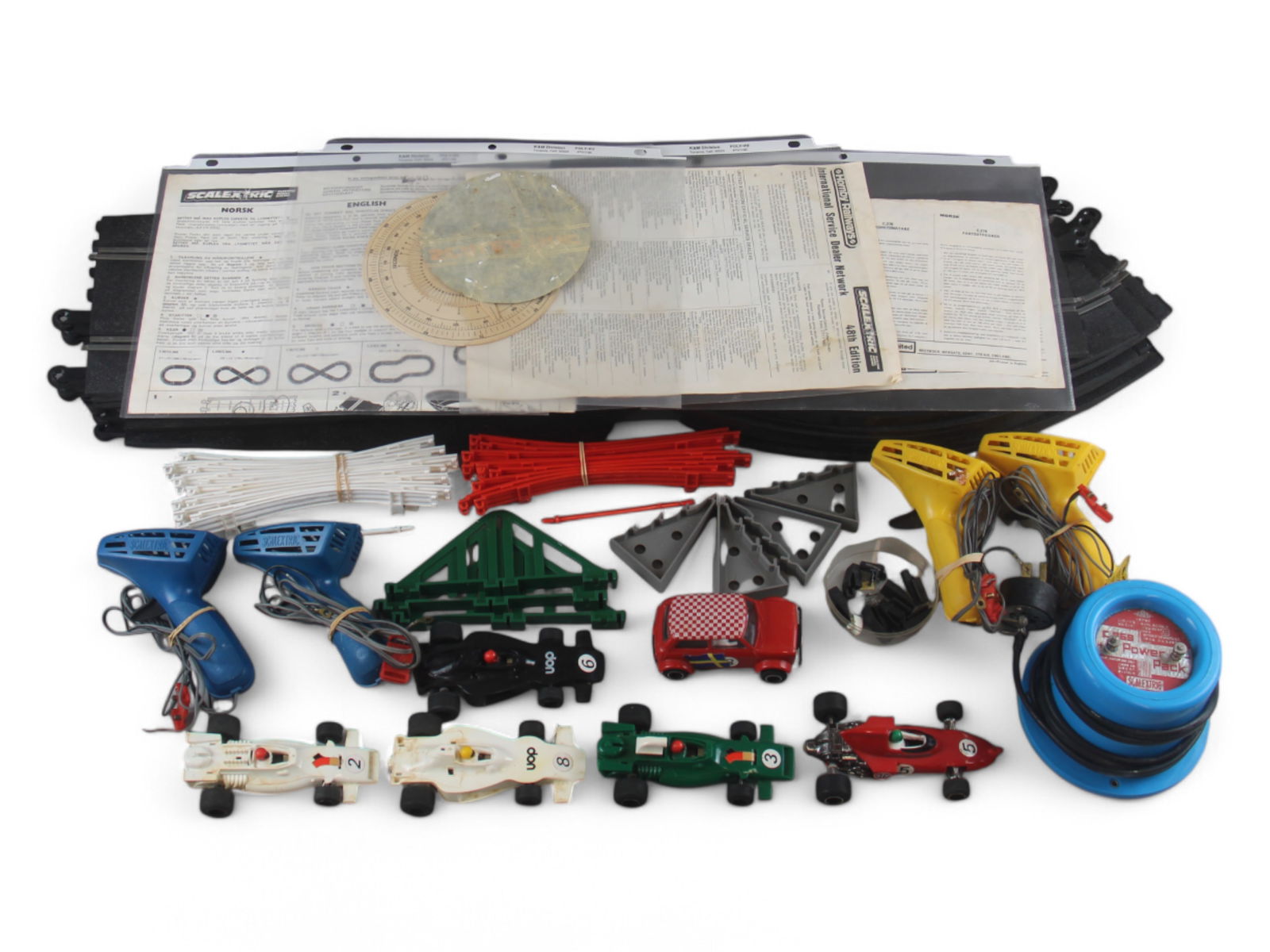 Scalextric Slot Car Racing Set (1 of 12)