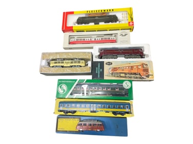 7 European Outline HO Trains