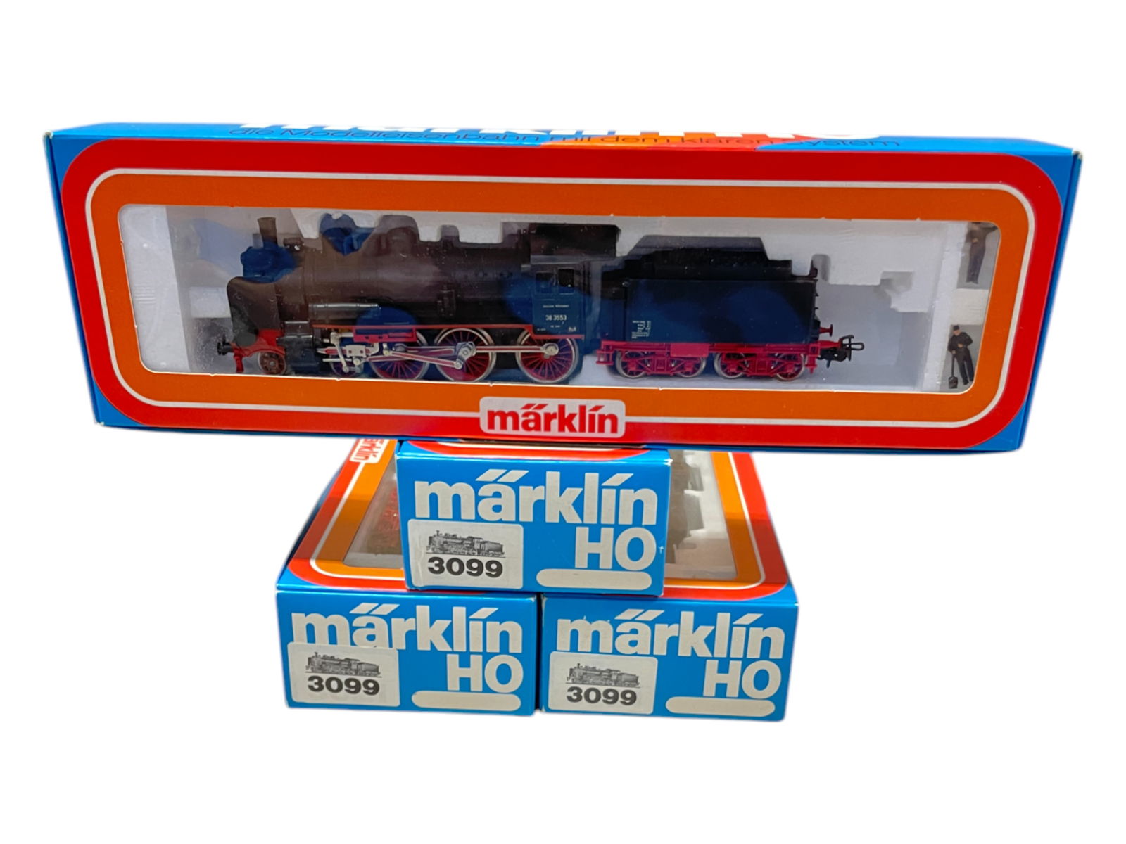 4 STORE STOCK Marklin HO 3099 Steam Locos (1 of 2)