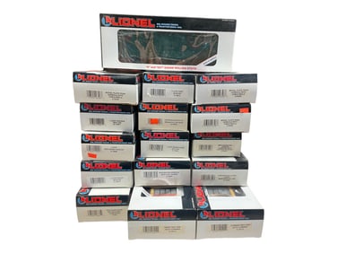 16 Lionel Freight Cars