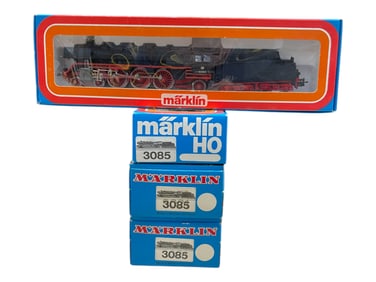 4 MINT Vintage Marklin HO 3085 Steam Locos