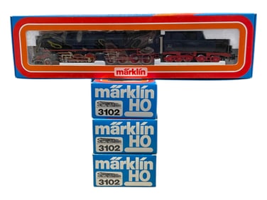 4 MINT Vintage Marklin HO 3102 Articulated