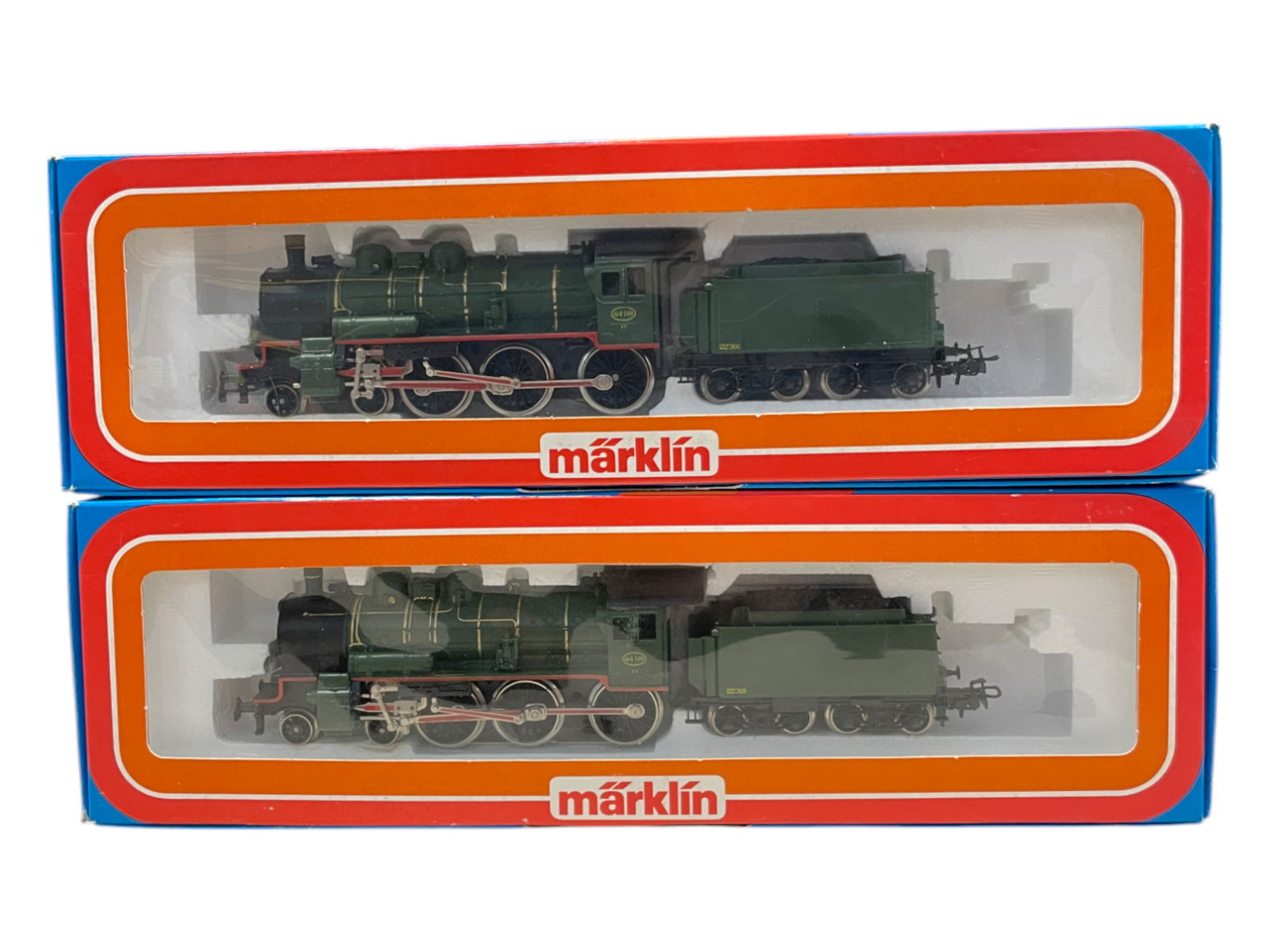 2 MINT Vintage Marklin HO 3086 Steam Locos (1 of 2)