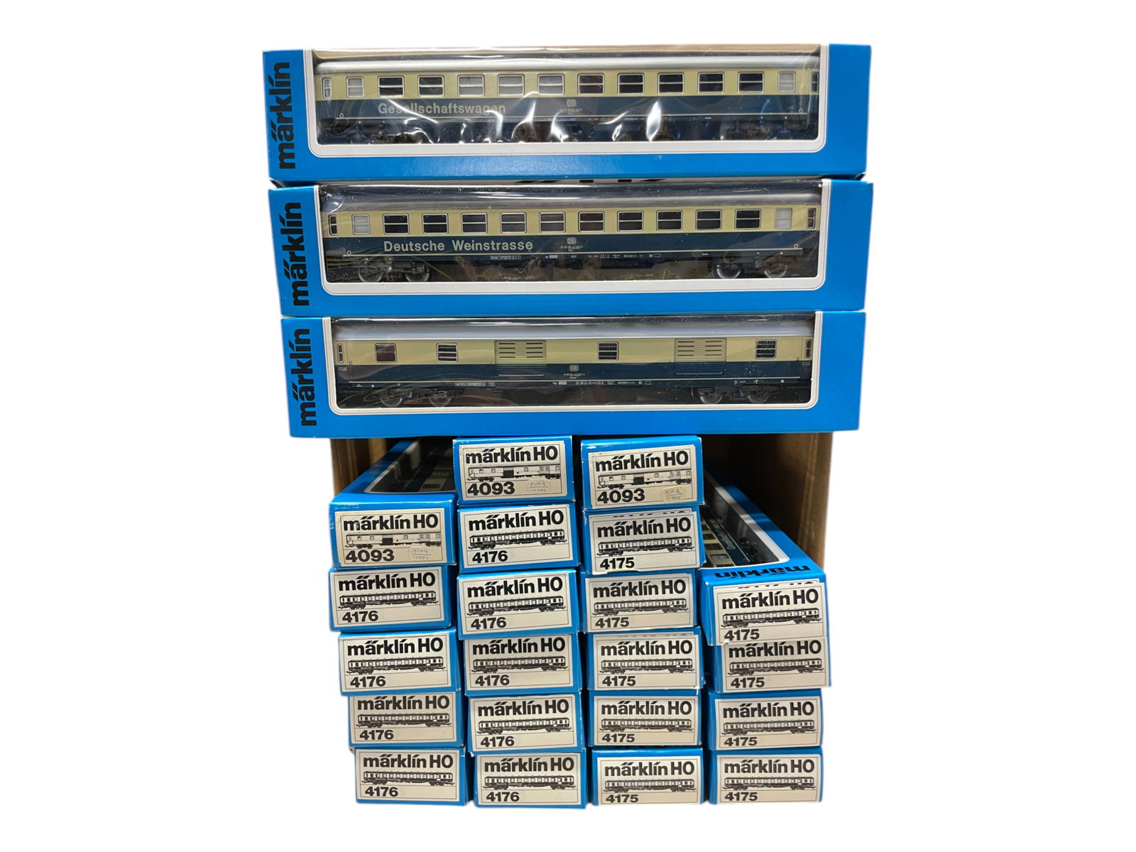 20 STORE STOCK Marklin HO DB Express Cars (1 of 4)