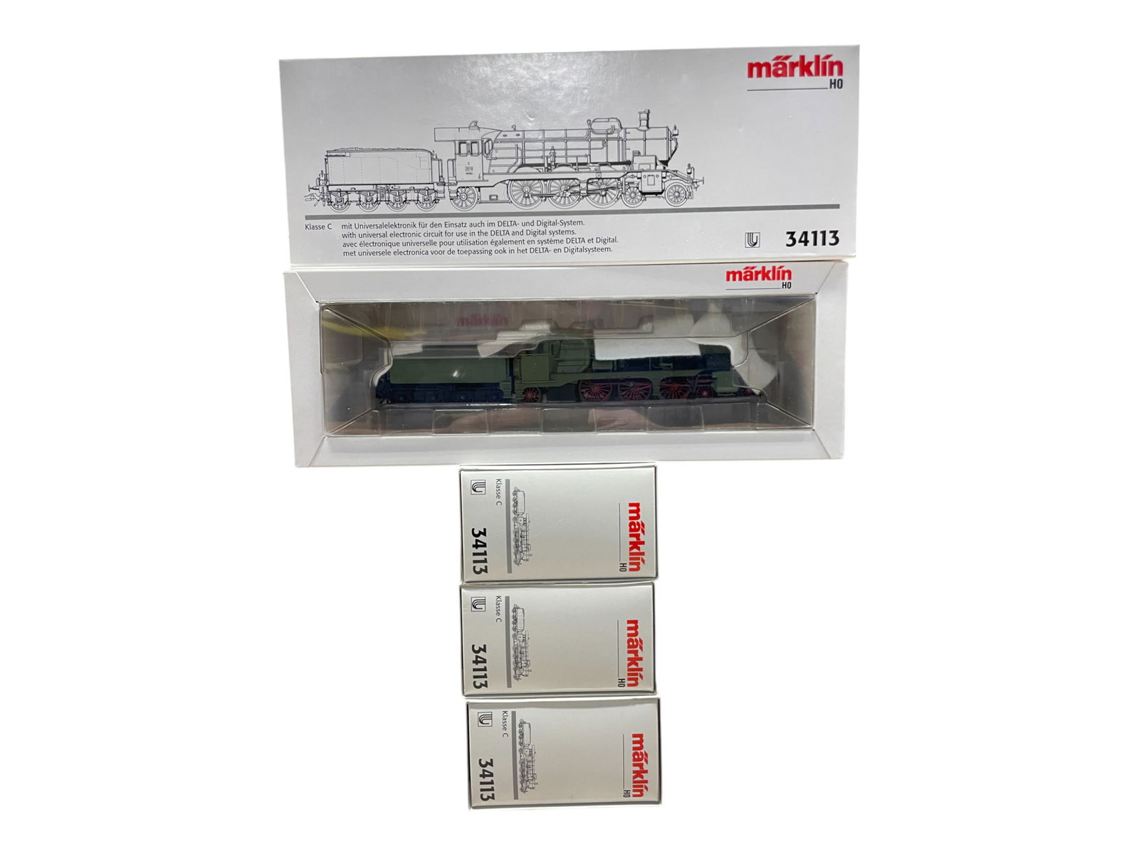 4 STORE STOCK Marklin HO 34113 Locos (1 of 3)
