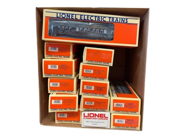 13 Lionel Passenger Cars