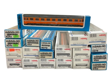 20 Assorted Marklin HO Passenger Cars