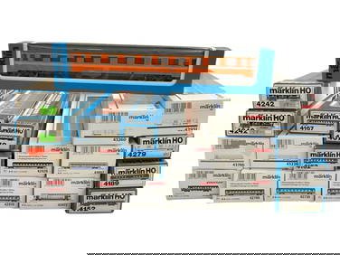 20 Assorted Marklin HO Passenger Cars (1 of 5)
