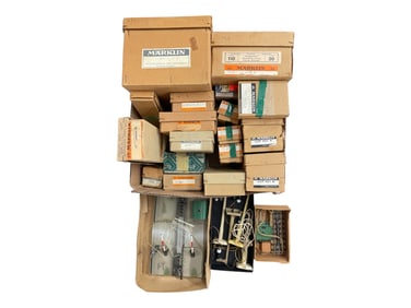 Boxed Early Marklin HO Accessories