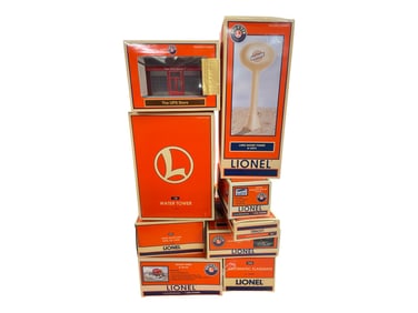 9 Lionel Accessories