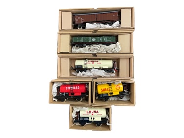 6 Boxed PAYA O Ga. Freight Cars