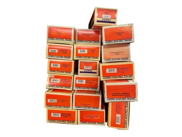 18 Lionel Freight Cars
