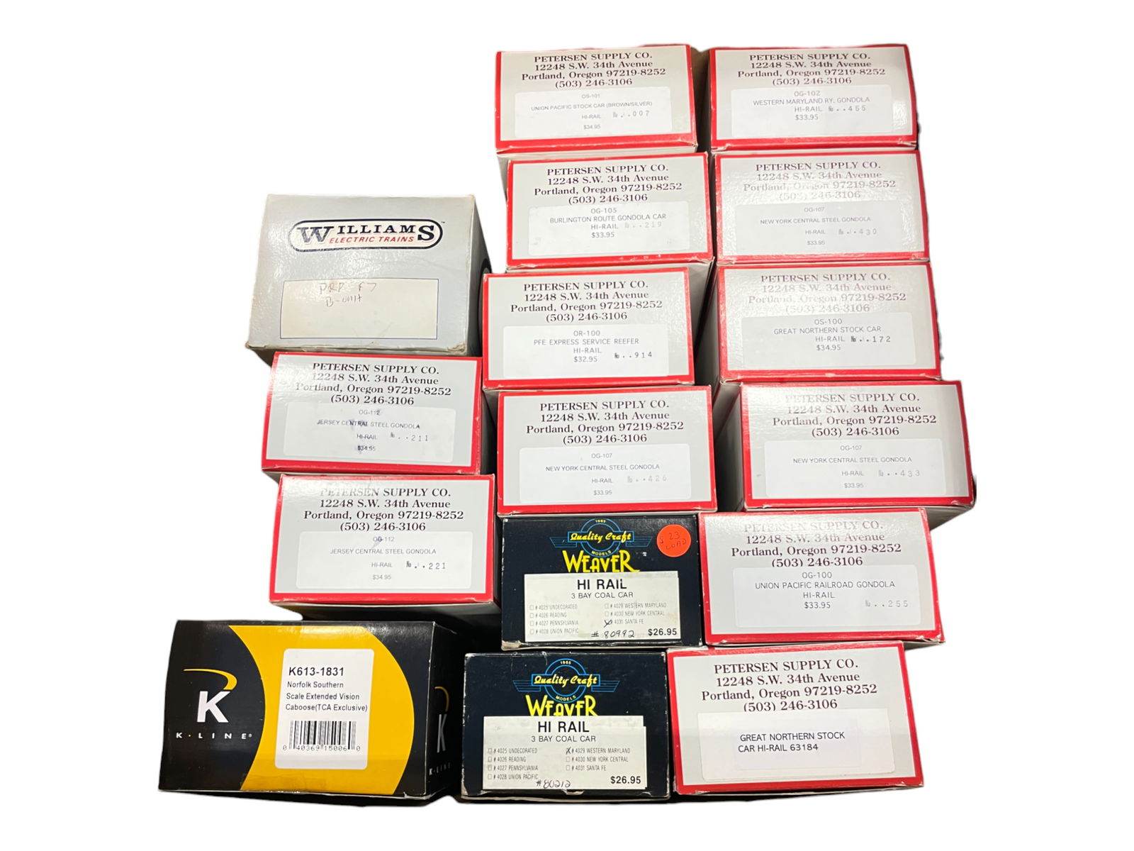 19 Assorted Weaver Hi-Rail Freights (1 of 6)