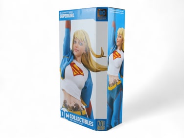 DC Gotham City Garage Supergirl Statue, Limited Ed