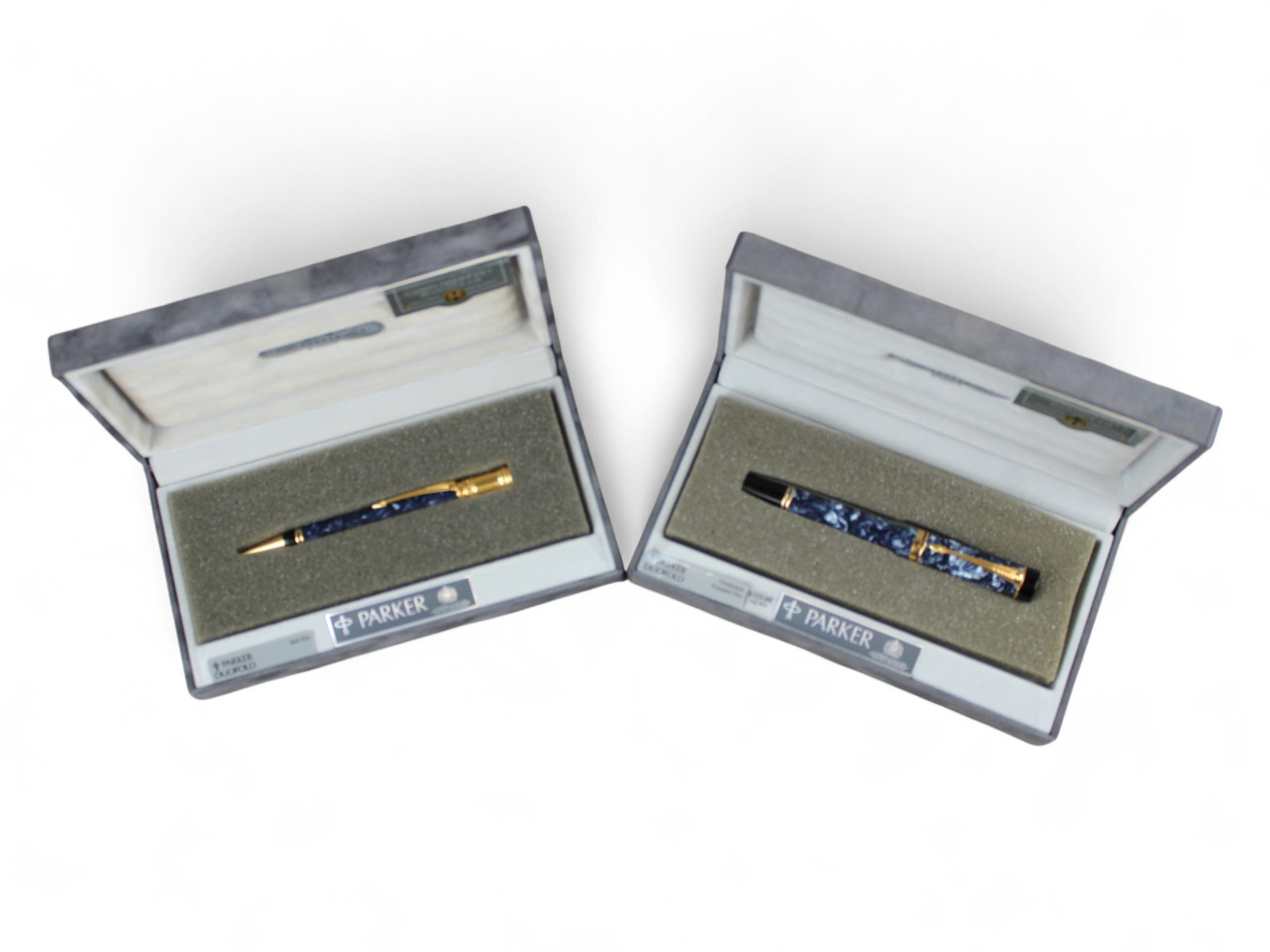 Parker Duofold Marbled Blue Fountain Pen Set (1 of 6)