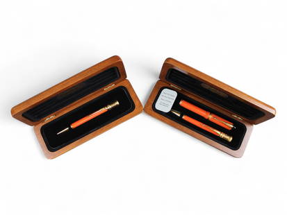 Parker Duofold Orange Fountain Pen Set of 3: Parker Duofold Orange Centennial Fountain Pen & Pencil set and Ballpoint in boxes. Appear lightly used.