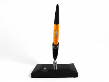 Delta Dolcevita Desk Fountain Pen