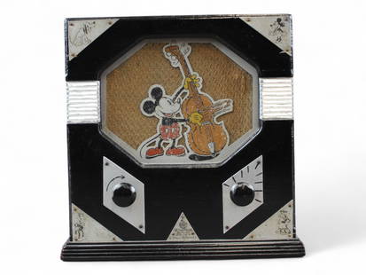 Emerson Model 410 Mickey Mouse Radio: Emerson Model 410 Mickey Mouse Radio. Serial #866572 (plaque partially detached). Did not work when tested.