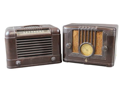 Emerson BA-199 & RCA Victor Radios: Emerson BA-199 & RCA Victor radios. Did not work when tested.