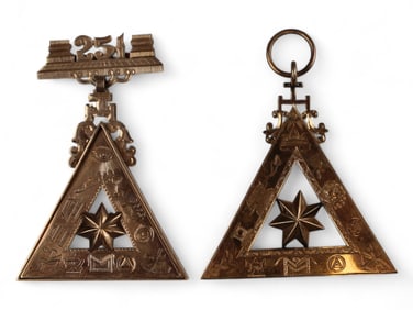Gold Masonic Badges Identified