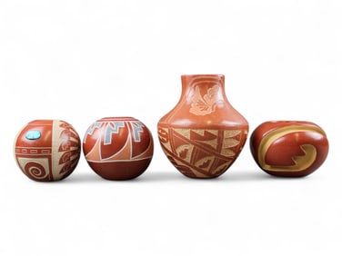 (2) Pueblo Pottery Pots