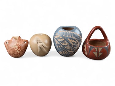 (4) Pueblo Pots