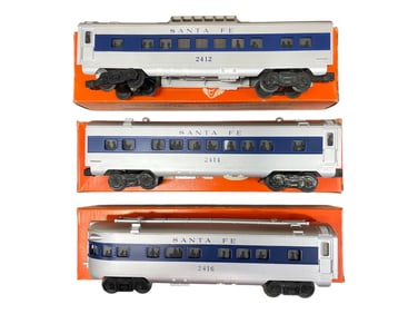 MINT Boxed Lionel 2414 Passenger Cars