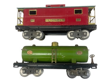 Lionel 215 & 217 Freight Cars
