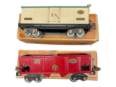 Nice Boxed Lionel 816 & 814R Freights