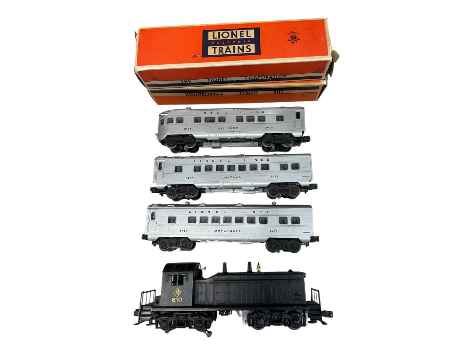 4pc Lionel Passenger Set (1 of 3)
