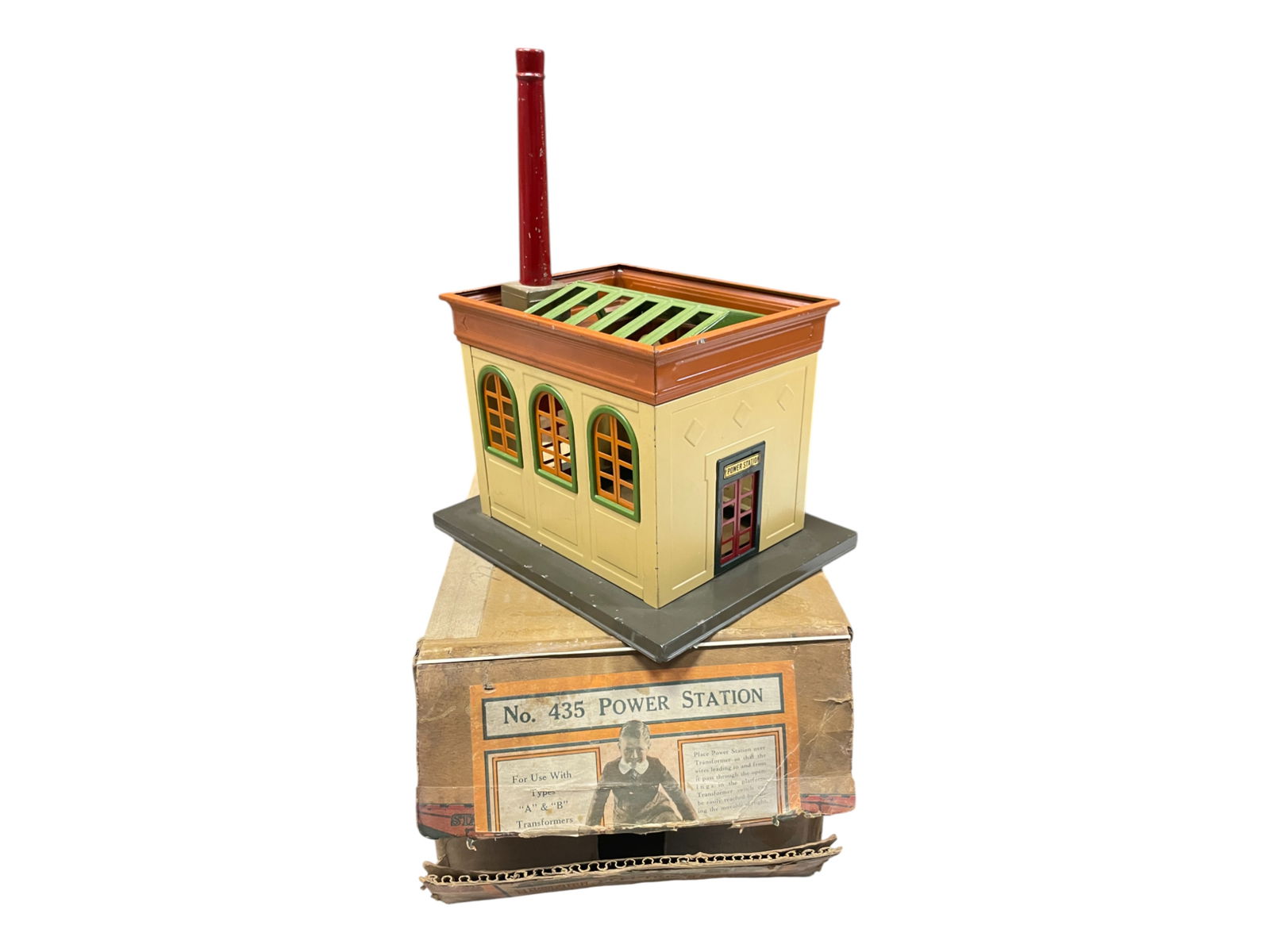 Nice Boxed Lionel 435 Power Station (1 of 4)