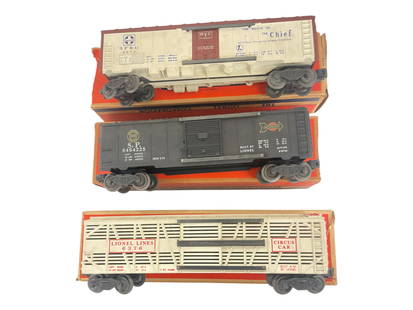 3 Boxed Lionel Freight Cars: Includes a 6464-225 SP Boxcar, type IIA; Clean 6376 Circus Car; 6672 SF reefer that would clean up nicely. They show light play wear with boxes, 1 loose flap, 2 missing.