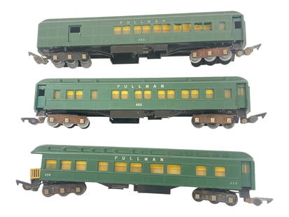 Nice American Flyer Heavyweights: S Gauge. Includes a 653 Baggage; 652 Coach; 654 Observation, all are satin painted green with better than average lettering and link couplers. They show light play wear.
