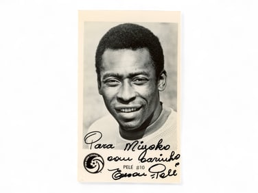 Pele Signed Photograph