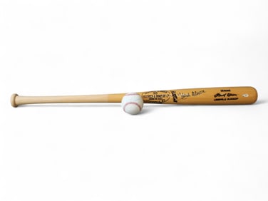 Hank Aaron Signed Baseball Bat & Ball, Steiner