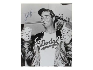 Sandy Koufax Signed 16x20 Photo (4 No-Hitters)