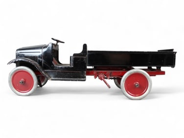 Buddy L Crank-Up Dump Truck