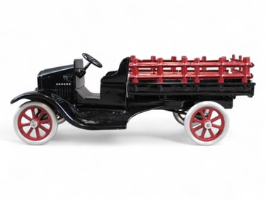 T-Repro Buddy L Stake Bed Truck