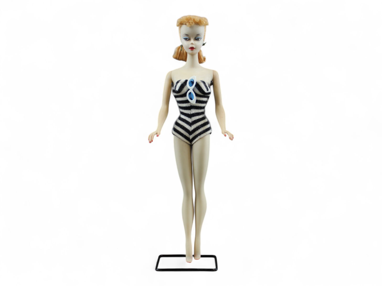 1959 #1 Blonde Ponytail Barbie #850 (1 of 9)