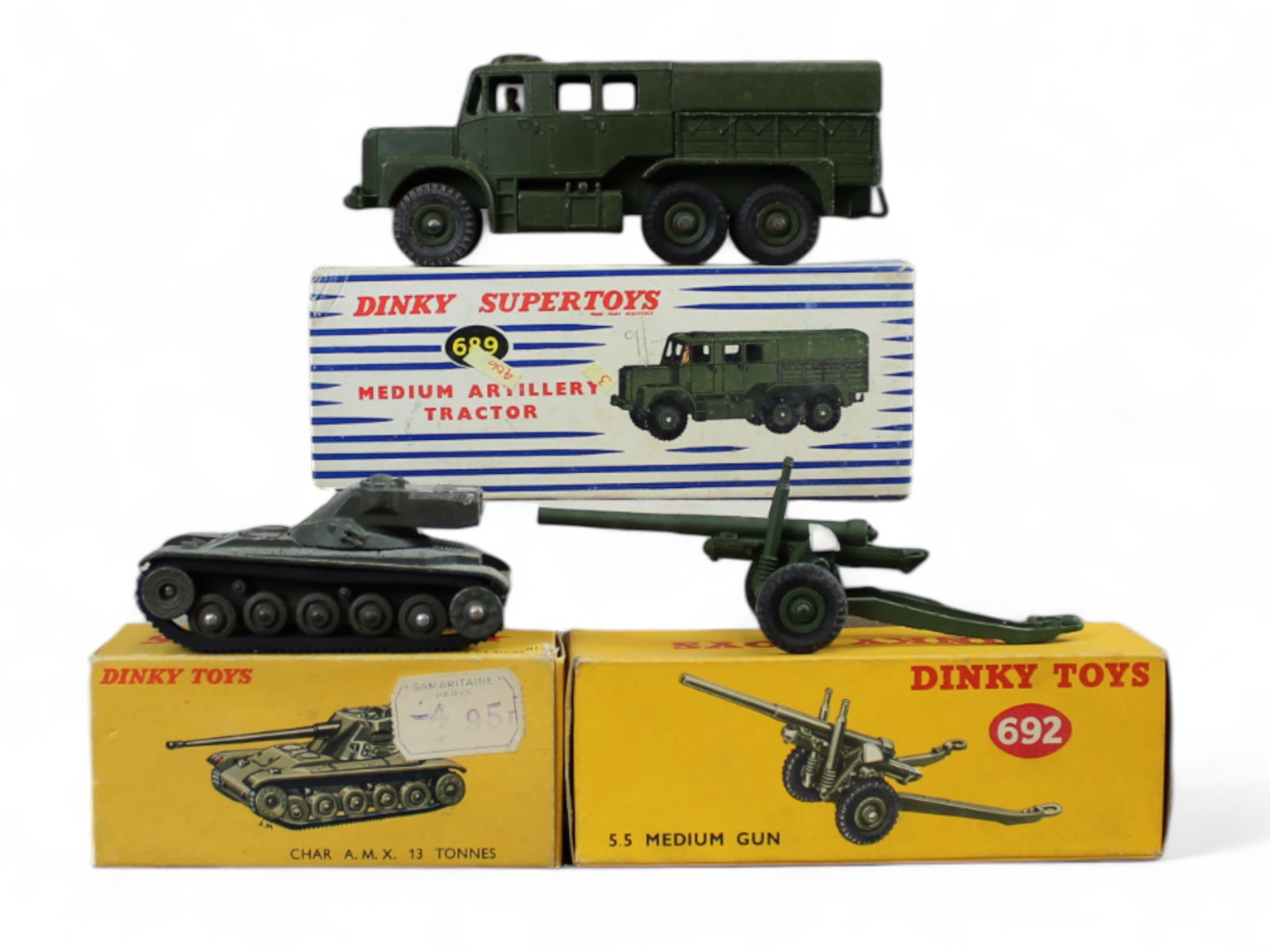 3pc Boxed Dinky Military Vehicles: Includes a 689 Medium Artillery Tractor; 692 5.5 Medium Gun, with insert; FR80C AMX Tank. All appear lightly handled with better than average boxes.