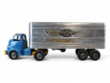 Wyandotte Gray Van Lines Truck