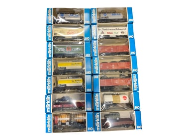 28 Marklin HO Freight Cars